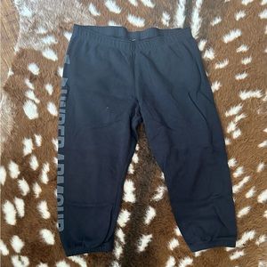 Under Armour women’s joggers, cropped size XL